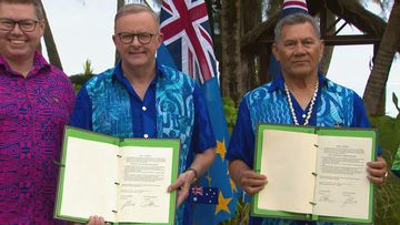 Anthony Albanese and the Tuvalu prime minister.