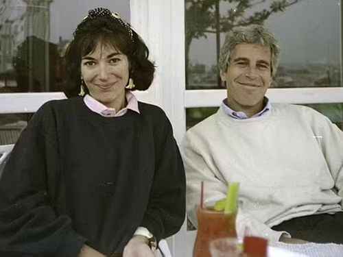 Prosecutors argued Ghislaine Maxwell and Jeffrey Epstein conspired to set up a scheme to lure young girls into sexual relationships with Epstein from 1994 to 2004 in New York, Florida, New Mexico and the US Virgin Islands.