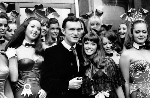 Hugh Hefner and his girlfriend Barbara Benton, 19-year-old coed turned actress, at the Playboy Club in London on September 5, 1969. (AAP)