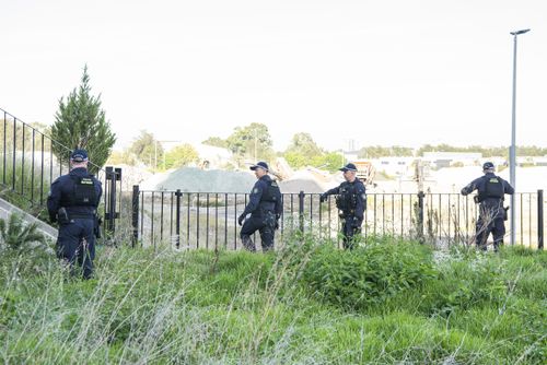 Shale Street Lidcombe  Crime scene Lidcombe -  Man dies following shooting  Lidcombe Monday, 16 March 2026 05:56:57 AM A man has died following a shooting in Sydneys west this morning. Just after 4am (Monday 16 March 2026), emergency services were called to a unit on Shale Street, Lidcombe, following reports of a shooting. Officers attached to Auburn Police Area Command attended and found a 38-year-old man suffering gunshot wounds. He was treated by NSW Ambulance paramedics at the scene before b