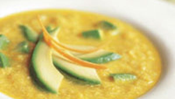 Corn soup with avocado