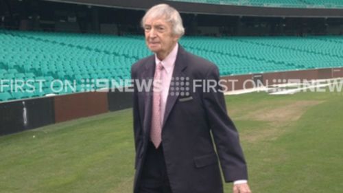 Cricket commentator Richie Benaud appears at the Channel Nine cricket season launch. (9NEWS)