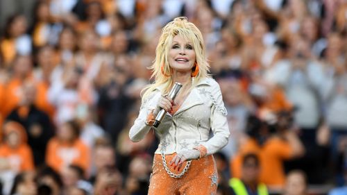 Dolly Parton performansı