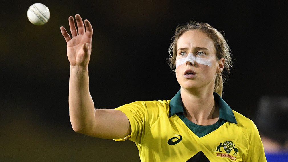 Ellyse Perry wins ICC's top women's gong