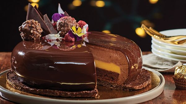 Golden Christmas cake with chocolate jaconde, mousse and passionfruit curd by Reynold Poernomo for Ferrero