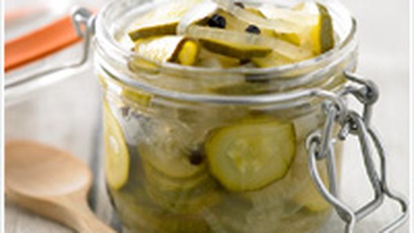 Zucchini pickles