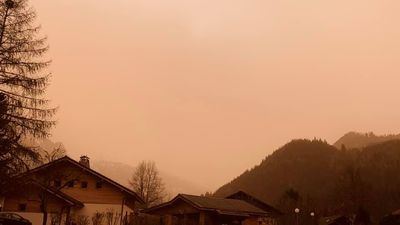 Sandstorm in the Alps