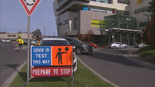 Victoria in Covid lockdown after outbreak traced to quarantine hotel