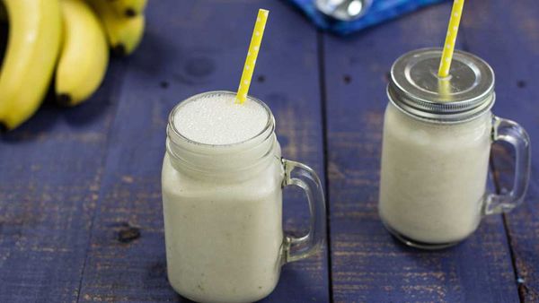 Old fashioned banana milkshake recipe