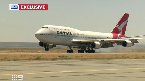 Qantas' last 747 has arrived in the California desert.