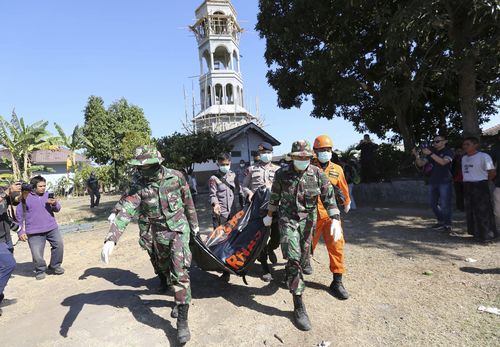 The magnitude 7.0 earthquake that struck the Lombok and Gili Islands over the weekend has so far killed at least 105 people. Picture: AP.