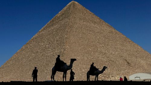  Scientists have found a previously undiscovered hidden chamber in Egypt's Great Pyramid of Giza. (AAP)