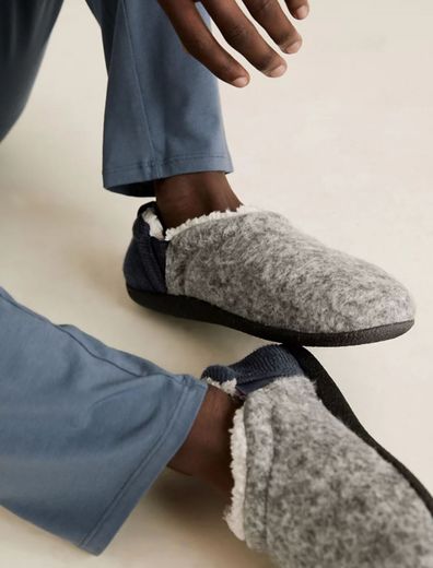 Marks & Spencer, Twitter, slipper review