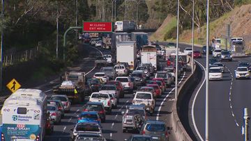 A serious crash has caused major delays on South Australia&#x27;s South Eastern Freeway.