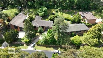 Eight family sized homes along with one block of 930 square metre land is up for sale at Normanhurst, Sydney.