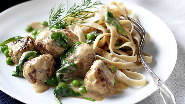 Swedish meatballs with wholemeal fettuccine pasta. Image: WW Freshbox