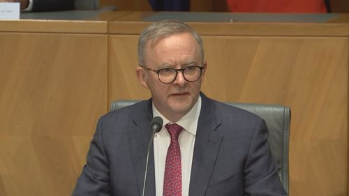 Le Premier ministre Anthony Albanese décrit les accords après le premier cabinet national de 2023.