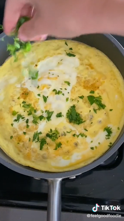 TikTok account 'Feel Good Foodie' shows how she cooks the perfect omelette.