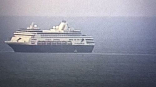 Cruise ship stranded off the coast of Adelaide 'for hours' after losing power