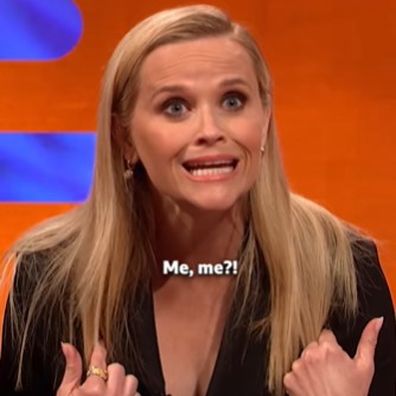 Reese Witherspoon di Pertunjukan Graham Norton