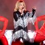 Kylie Minogue marks hotel's special anniversary with show