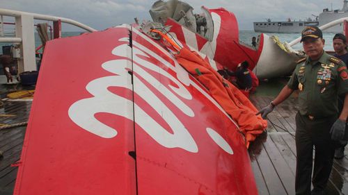Union calls for AirAsia to be suspended in Australia after crash