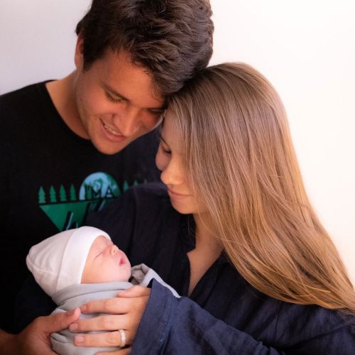 Bindi Irwin and Chandler Powell welcome their first child