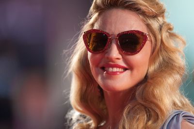 <b>Madonna</b> is arguably the most celebrated female singer in the world. She also worth around $500 million. But Madge is a perfect example of why money doesn’t always = generosity. <i>The British Mirror</i> reported that Madge and ex hubby Guy Ritchie once left only $18 on a $400 meal bill. She forks out a hell of a lot of dosh on her face, but it seems Madge is a little <i>Hung Up</i> when it comes to paying for service.