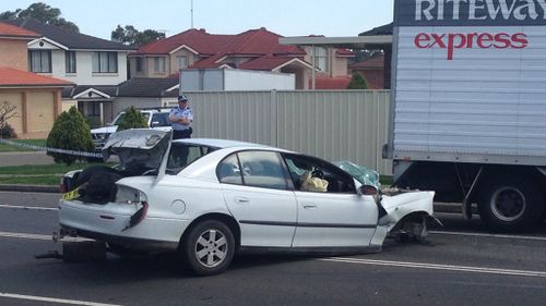 The driver evaded police, then sped off down Bennett Rd, St Clair. (Chris O'Keefe/9NEWS)
