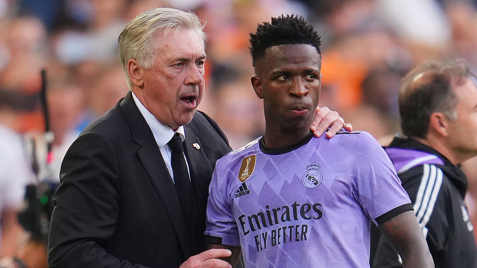 VALENCIA, SPAIN - MAY 21: Carlo Ancelotti, Head Coach of Real Madrid, interacts with Vinicius Junior of Real Madrid during the LaLiga Santander match between Valencia CF and Real Madrid CF at Estadio Mestalla on May 21, 2023 in Valencia, Spain. (Photo by Aitor Alcalde/Getty Images)