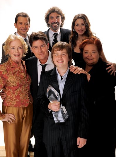 Holland Taylor, Jon Cryer, Chuck Lorre, Marin Hinkle, Conchata Ferrell, Angus T. Jones and Charlie Sheen