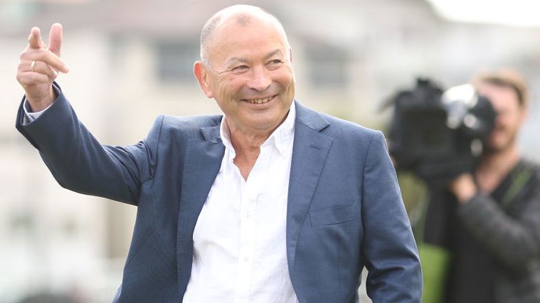 Wallabies coach Eddie Jones takes a walk on Coogee Oval.