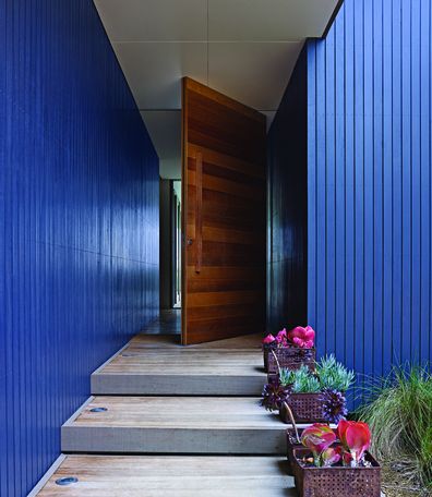 British Paints image of a home with a blue exterior