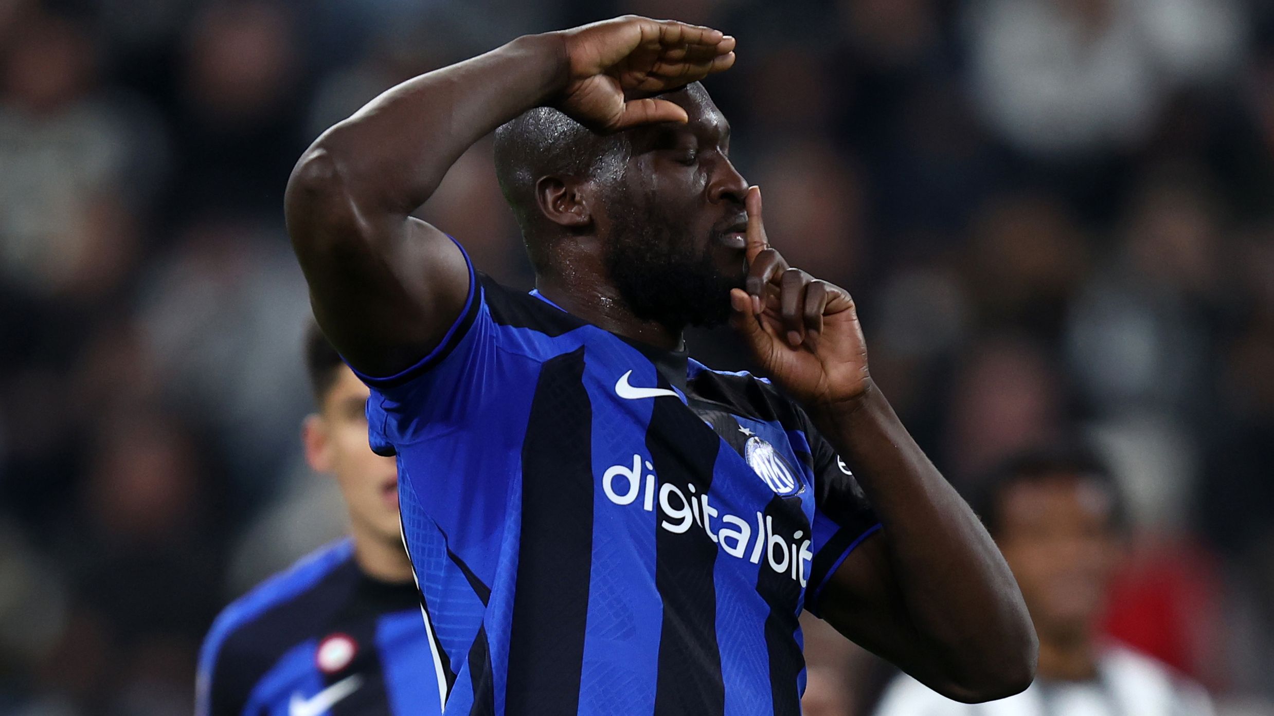 TURIN, ITALY - APRIL 04: Romelu Lukaku of FC Internazionale celebrates after scoring his team&#x27;s first goal during the Coppa Italia Semi Final match between Juventus FC and FC Internazionale at Allianz Stadium on April 4, 2023 in Turin, Italy. (Photo by Sportinfoto/DeFodi Images via Getty Images)