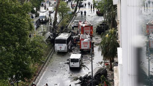PKK blamed for bombing of Istanbul bus that left 11 dead