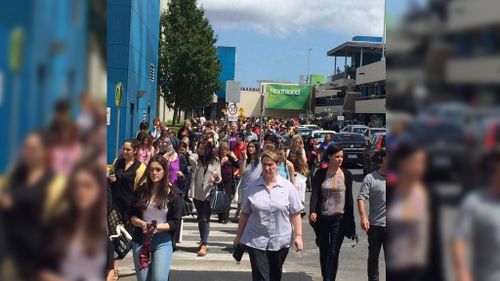 Alleged bomb scare forces staff and customers to flee from Melbourne shopping centre