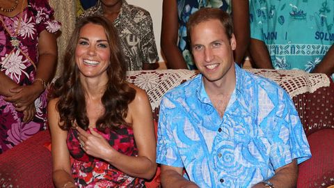 Italian mag to publish 200 nude pics of Duchess Kate, Prince William wants photographers jailed