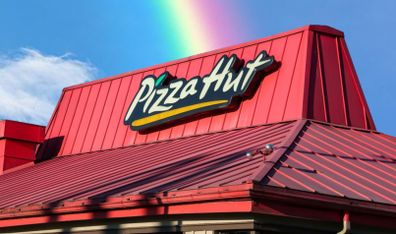 Pizza Hut Is Giving Away 35,000 Free Pizzas in August to Celebrate 60 Years  of Hawaiian Slices - Concrete Playground