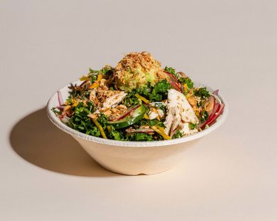Fish Bowl: Spring Chicken Salad - 394 calories