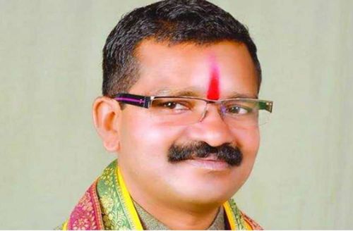 Politician Bhima Mandavi was killed along with four of his staff when an IED was detonated on their vehicle as they left an election rally in Chhattisgarh.