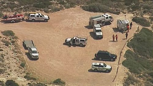 Search for surfers body near Streaky Bay in South Australia after believed shark attack