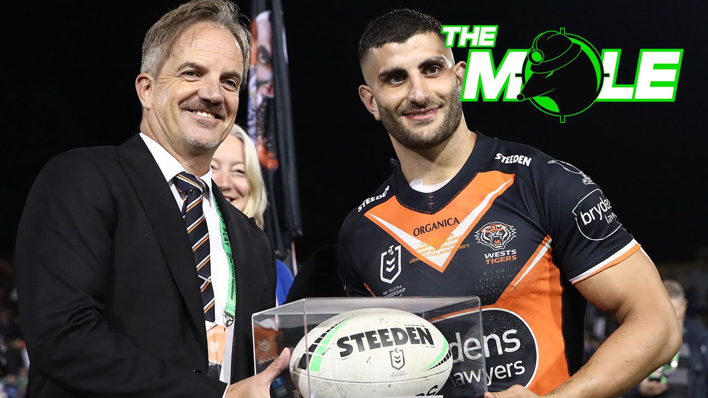 Wests Tigers CEO Justin Pascoe with player Alex Twal.