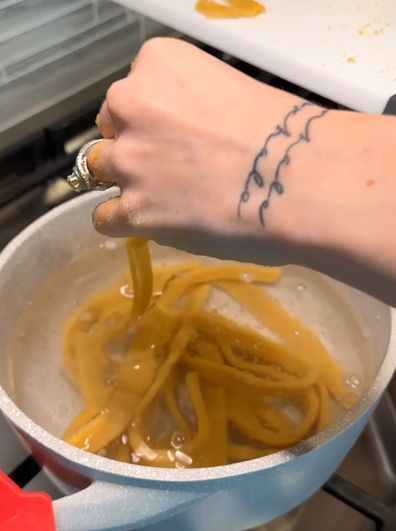 Making fresh pasta out of dried spaghetti 