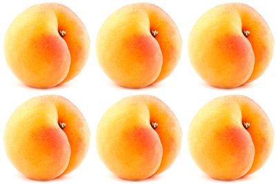 5-6 apricots equal 100 calories