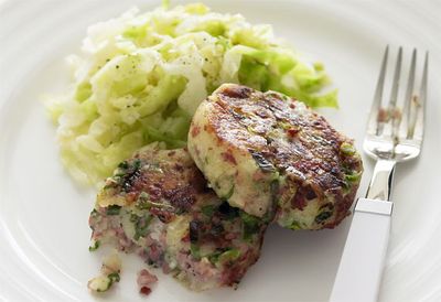 Corned beef patties with braised cabbage