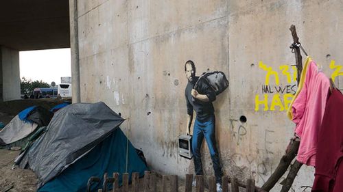 There are approximately 7000 refugees living in the camp. (Banksy.uk)