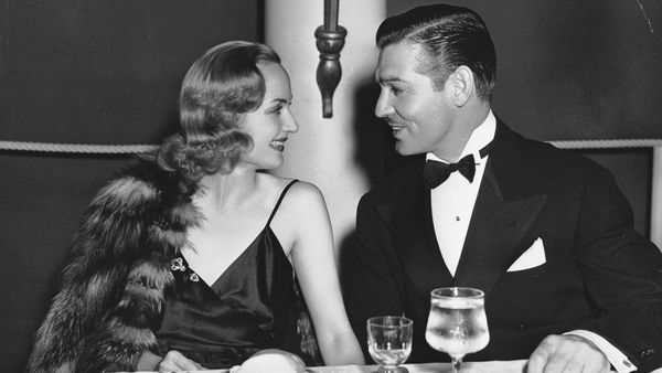 How Clark Gable And Carole Lombard S Hollywood Romance Ended In Tragedy 9honey