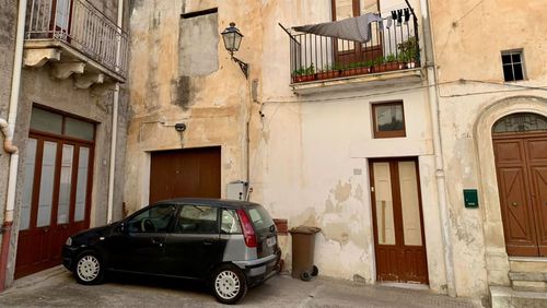  "생각보다 잘 망가지지 않고," Dufour는 말합니다. "모두가 나에게 말하고 있었다 