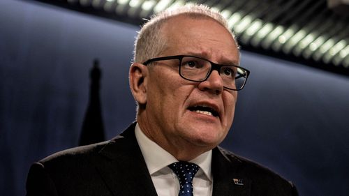 Scott Morrison s'est secrètement juré dans divers ministères.