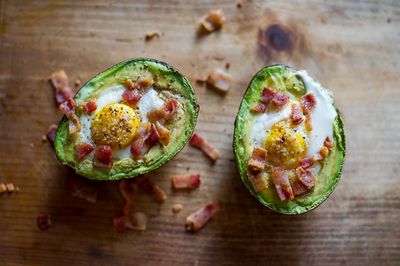 <strong>Breakfast: Eggs baked
in avocado</strong>